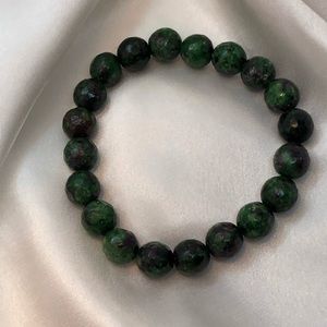 🆕 Men Stretch Bracelet Beaded With Ruby Zoisite